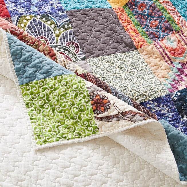 Renee Upcycle Quilt And Pillow Sham Set, , alternate image number 3
