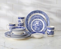 16-PC. Blue Willow Dinnerware Set