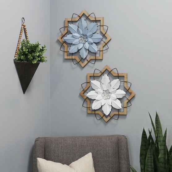 Metal Blue Flower and Wood Frame, , alternate image number null