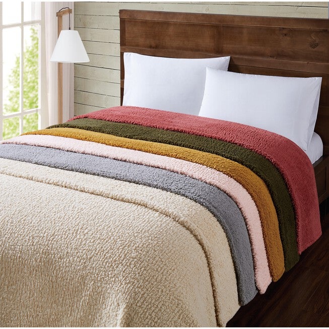 Marshmallow Sherpa Blanket, , alternate image number 3