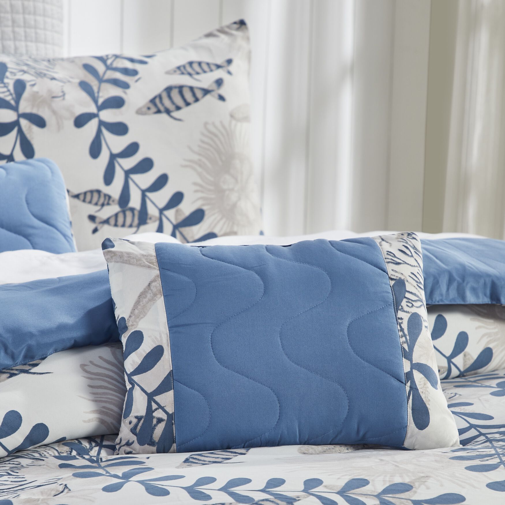 Caspian Collection 100% Microfiber Nautical 6 Piece Comforter Set, , alternate image number 5