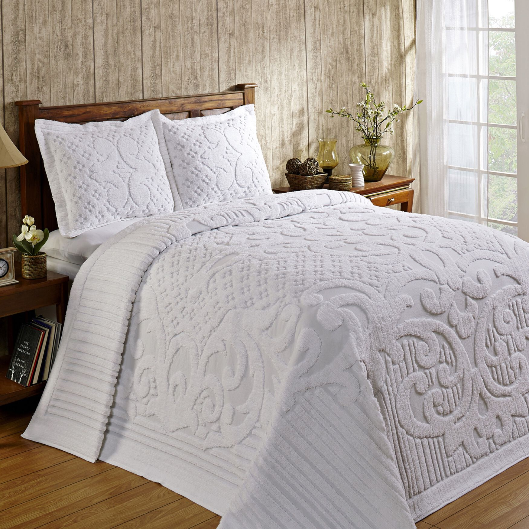 Ashton Collection 100% Cotton Medallion Bedspread Set, WHITE, hi-res image number 0