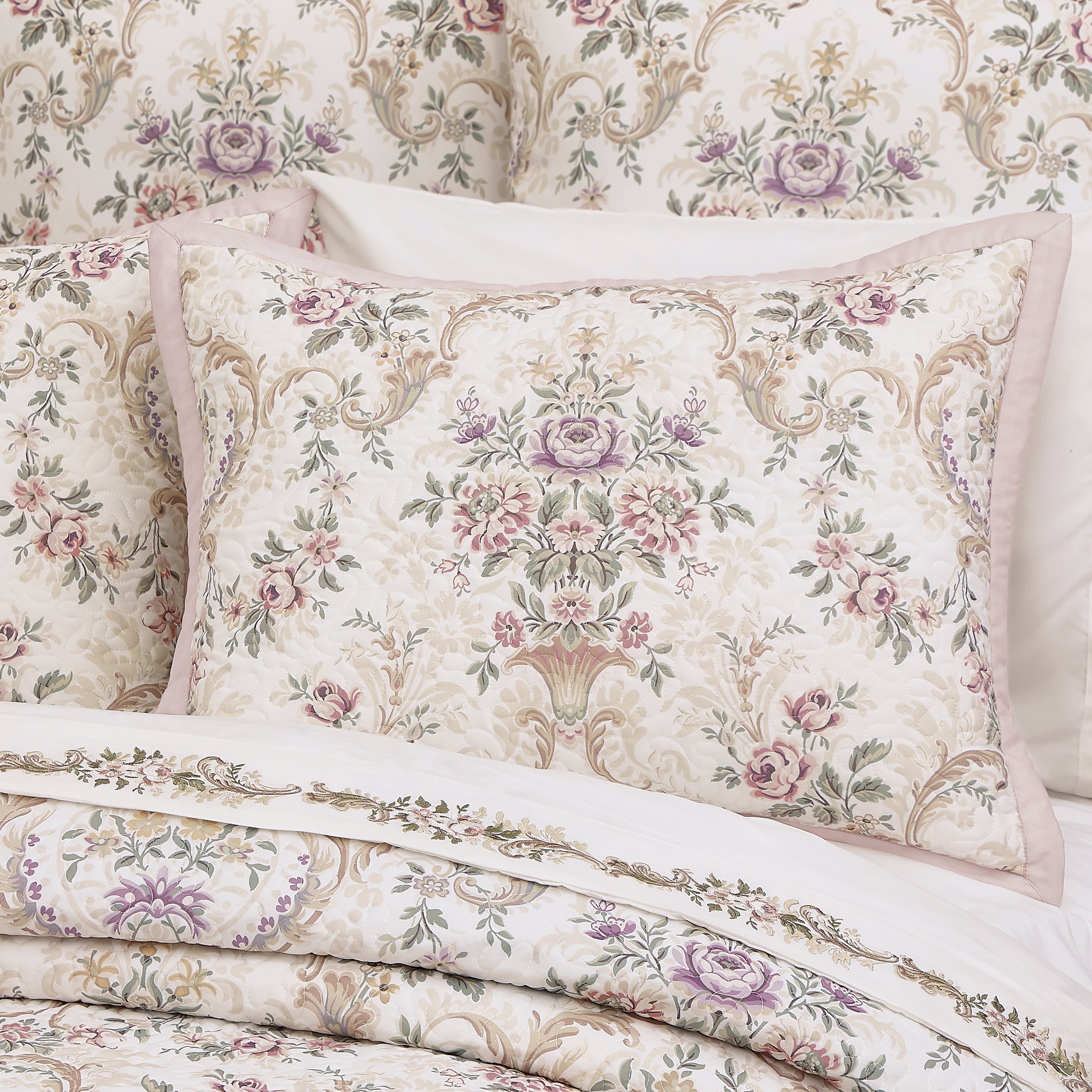 Avant Garden Full/Queen Quilt, BLUSH, alternate image number 2