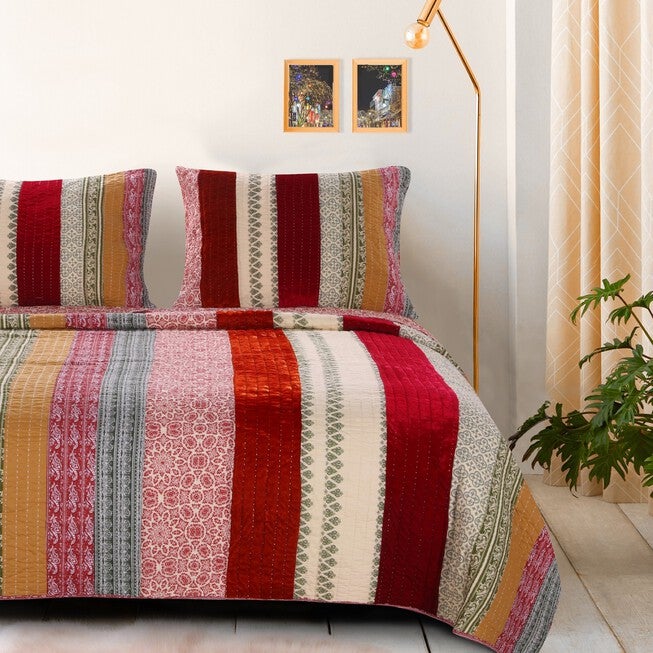 Marley Cranberry Quilt Set , CRANBERRY, hi-res image number 0