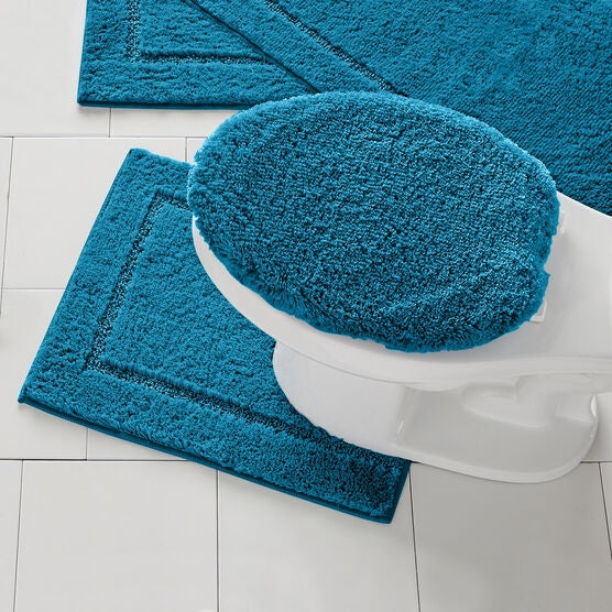 BH Studio 20&quot; x 24&quot; Luxe Contour Bath Rug, 
