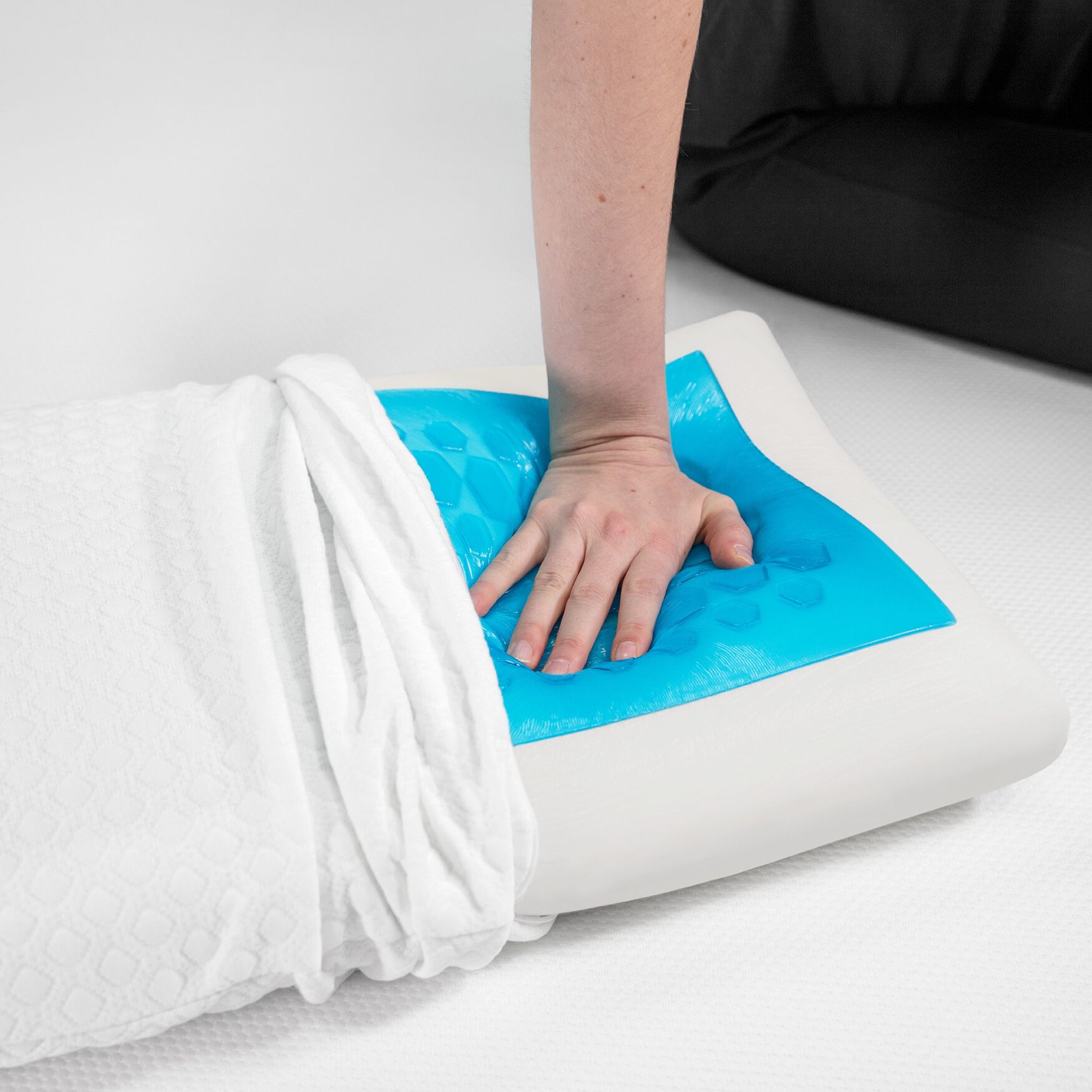Sensorpedic coolest deals comfort pillow