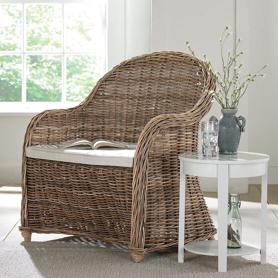 Whitman Oversized Wicker Chair Plus Size Furniture Brylane Home Whitman Oversized Wicker Chair