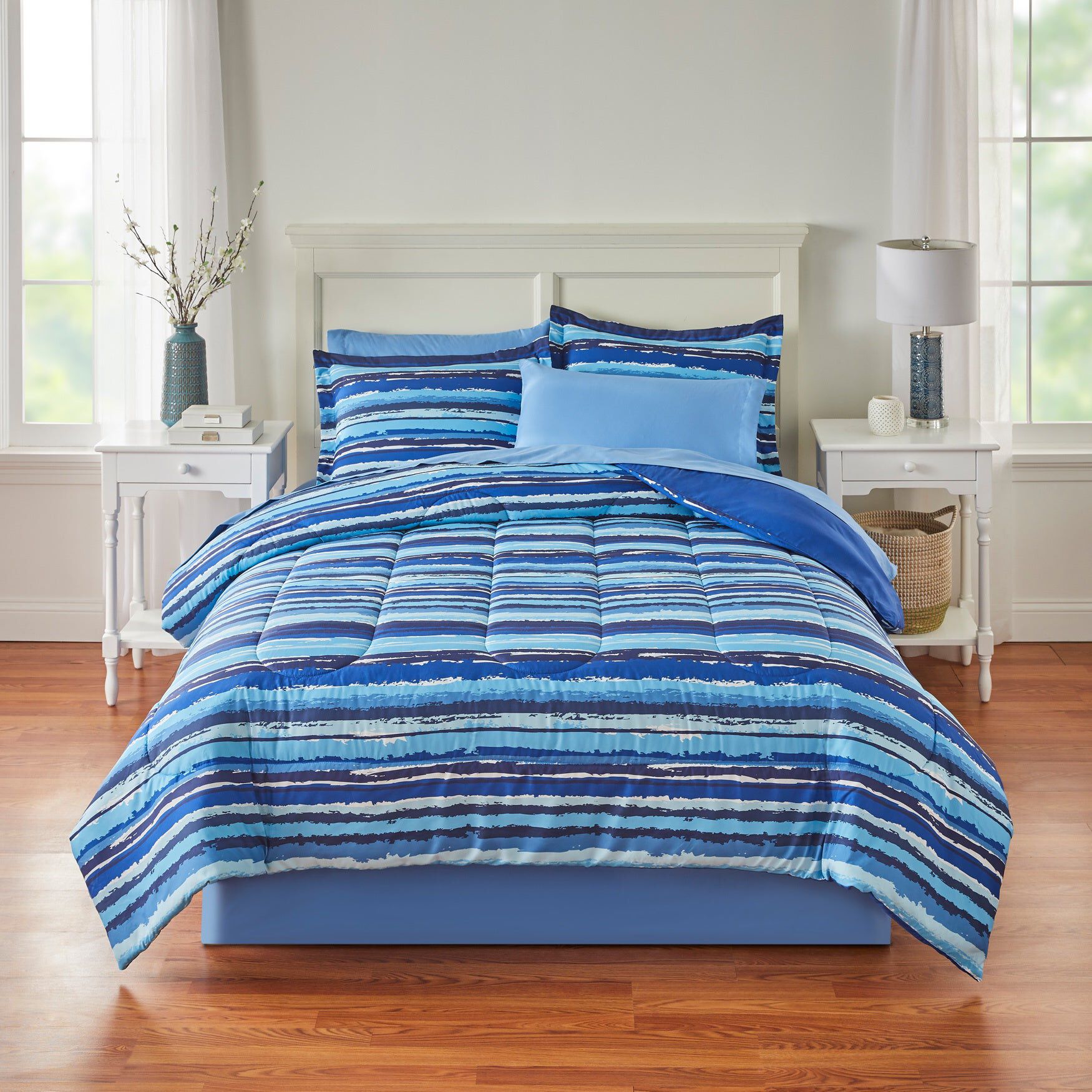 BH Studio Reversible Comforter