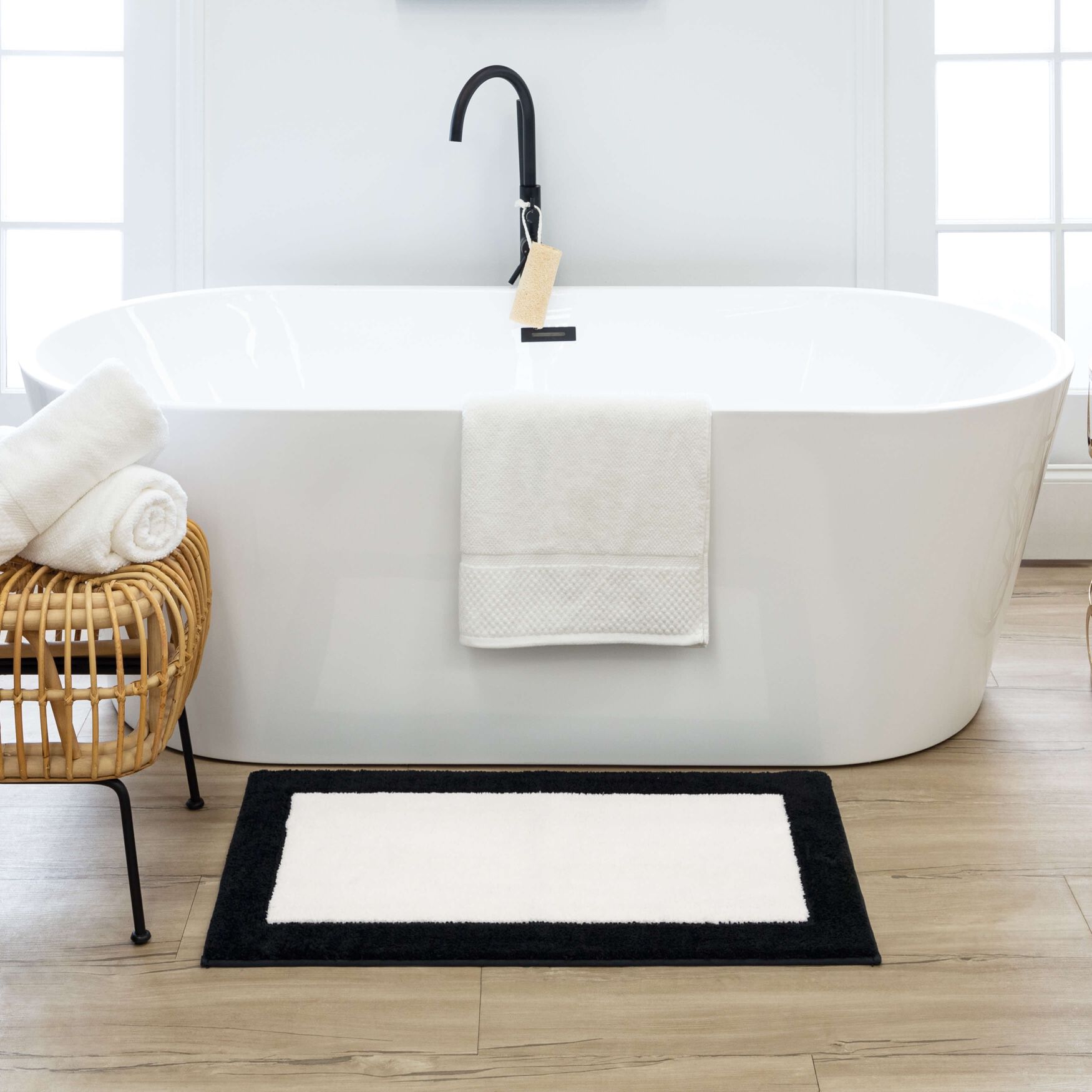 Counterpoint Bath Rug, , alternate image number 10