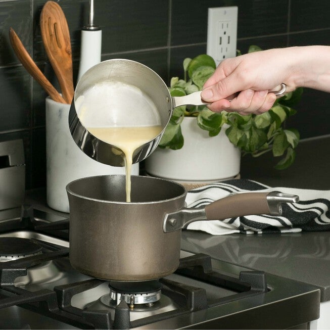 3 Cup Measuring Pan, , alternate image number null