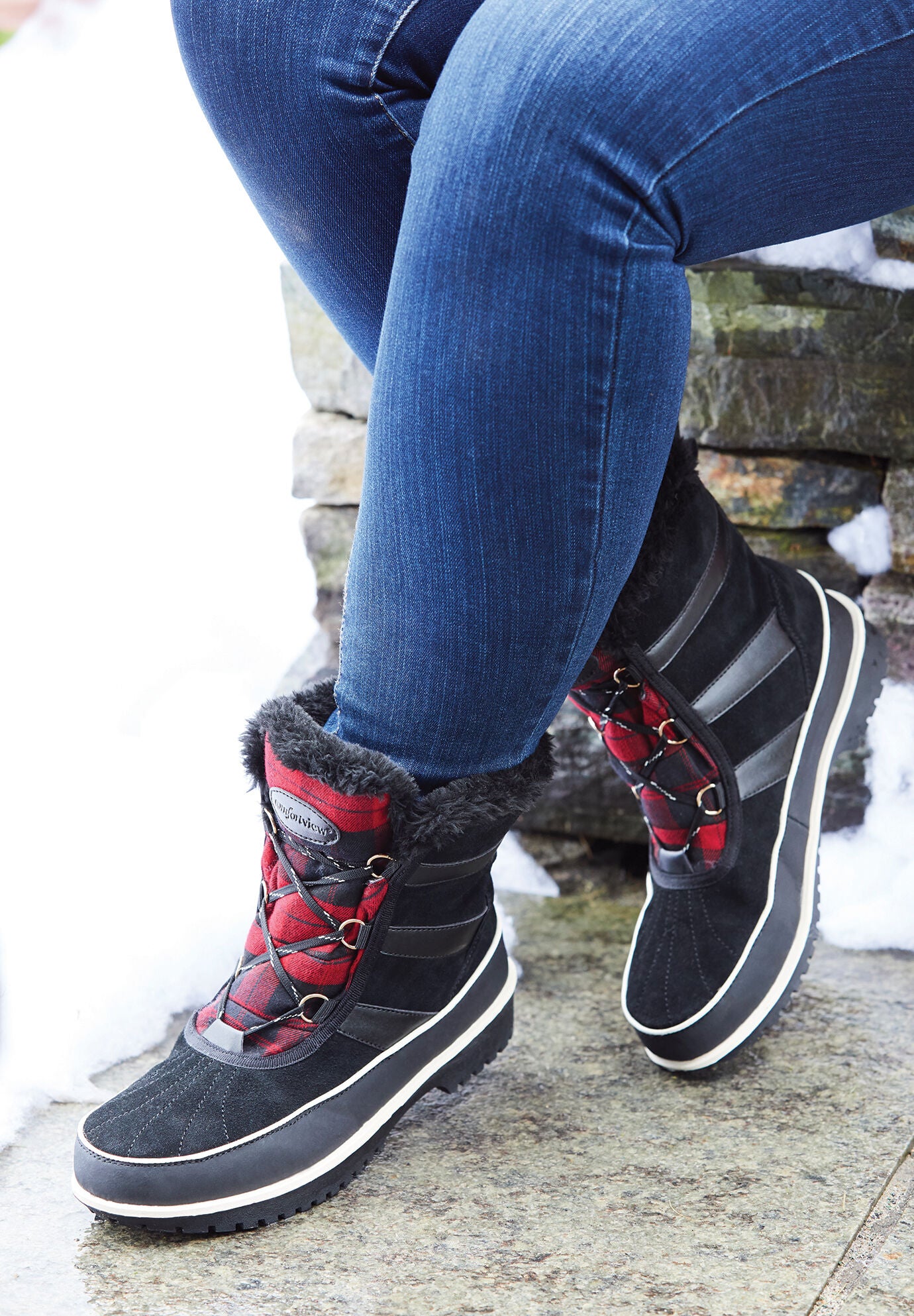 Brienne waterproof top bootie