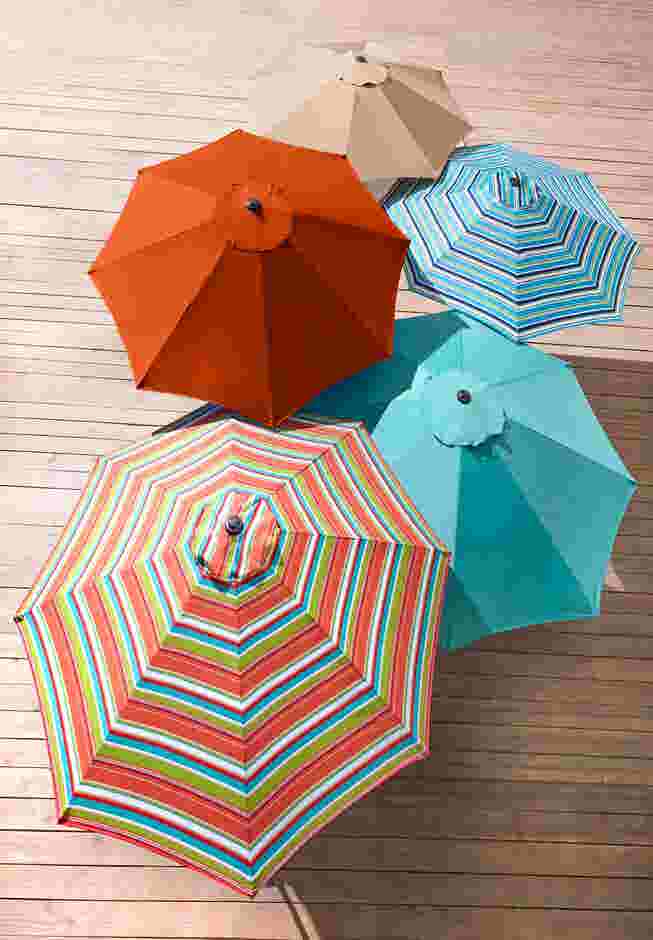 9 Ft. Tilt-and-Crank Umbrella image number 4