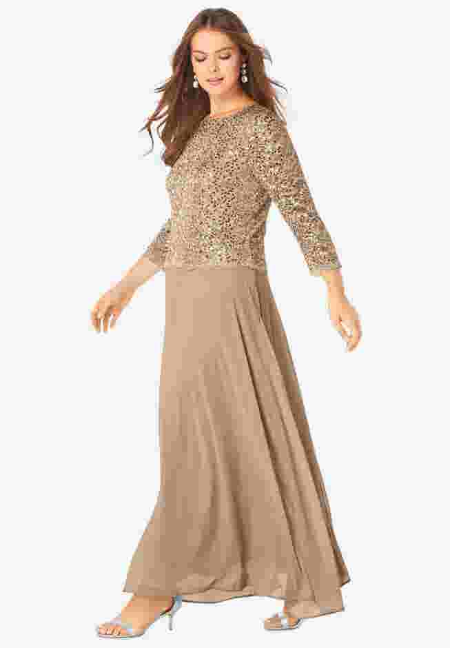 Lace Popover Gown image number 2