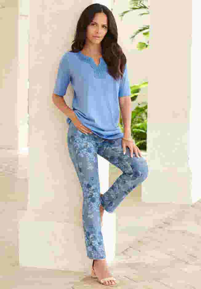 Reversible Straight-Leg Jean image number 4