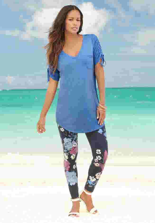 Ruched Sleeve Ultra Femme Tunic image number 4
