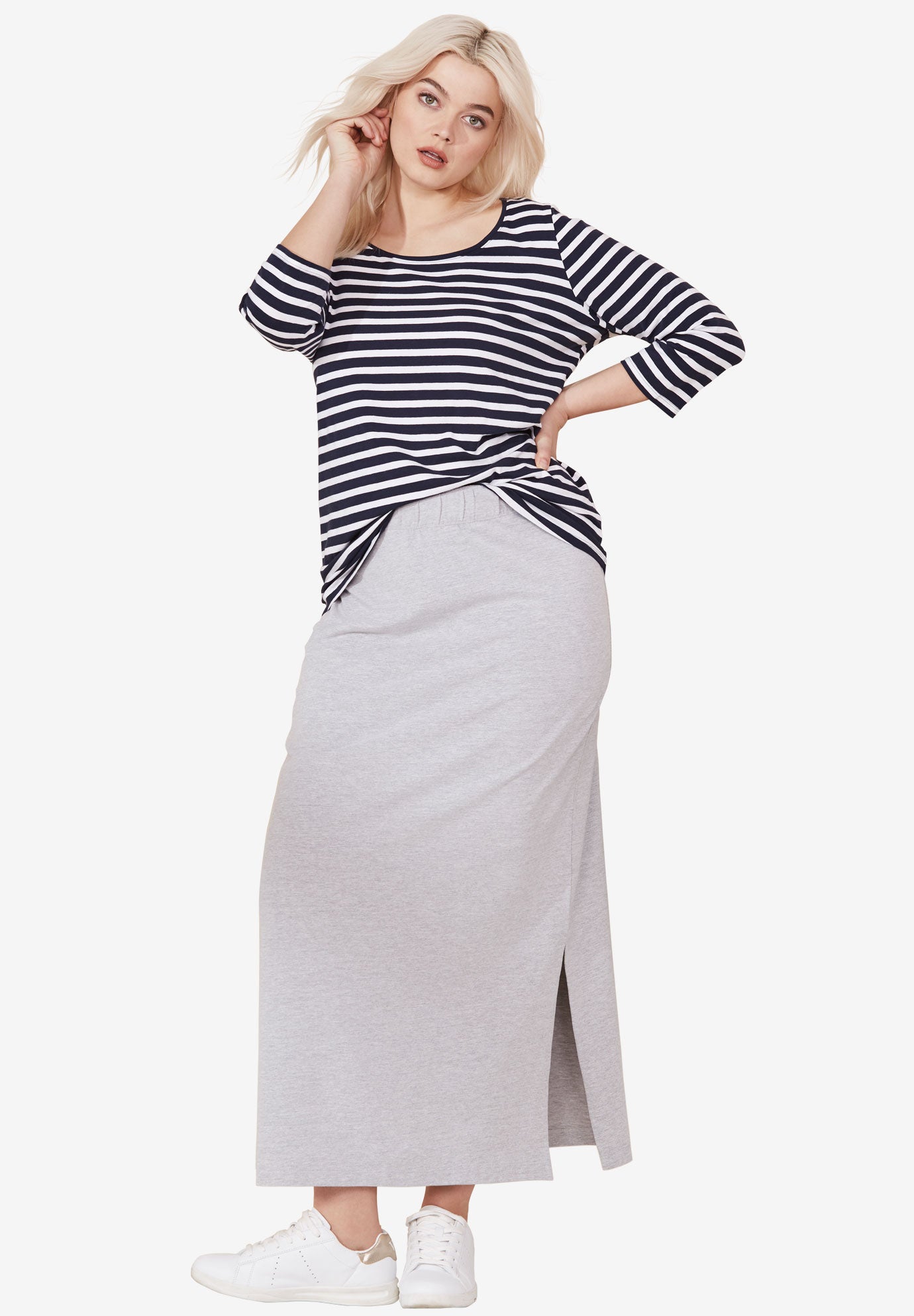 Cotton Spandex Scoop Neck 3/4 Sleeve Tee image number 0