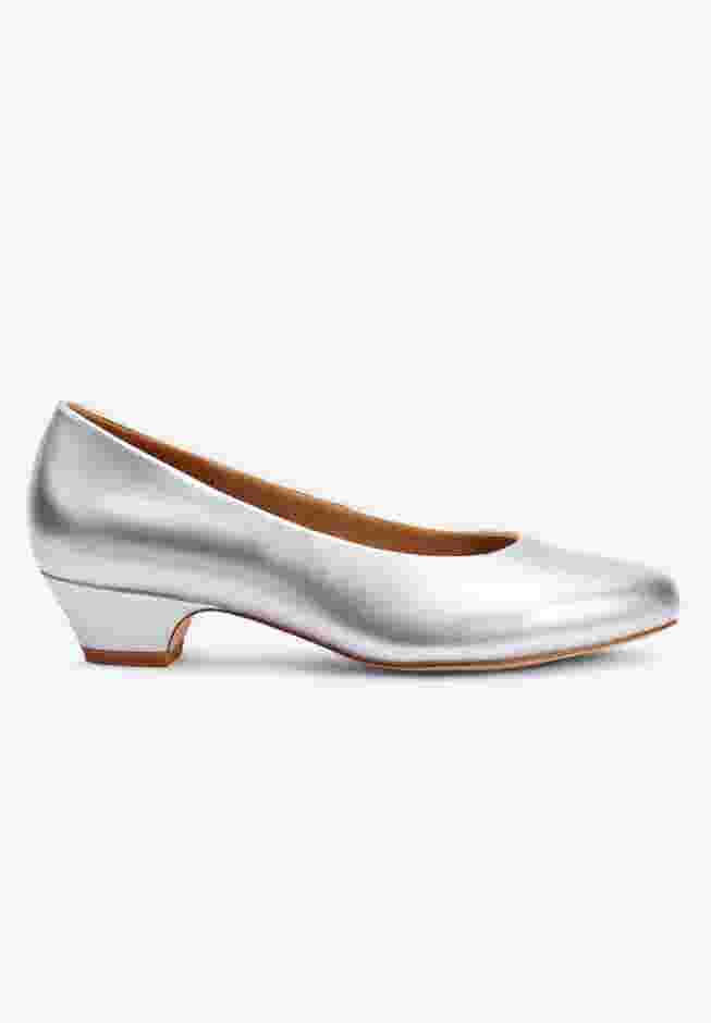 The Vida Slip On Pump image number 3