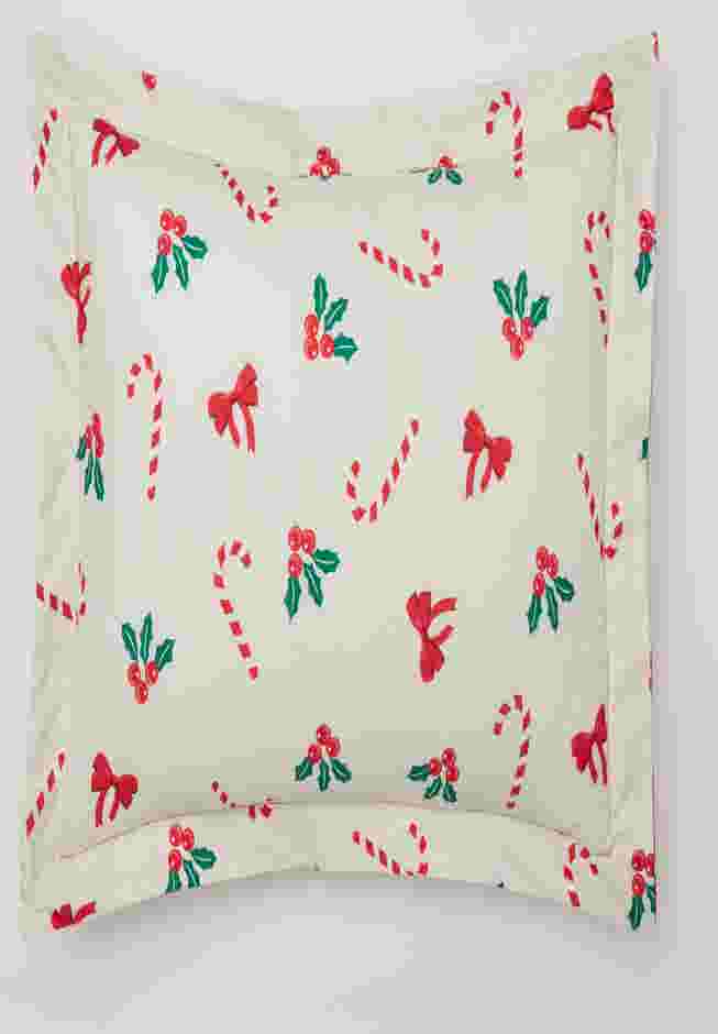 BH Studio Reversible Comforter image number 3