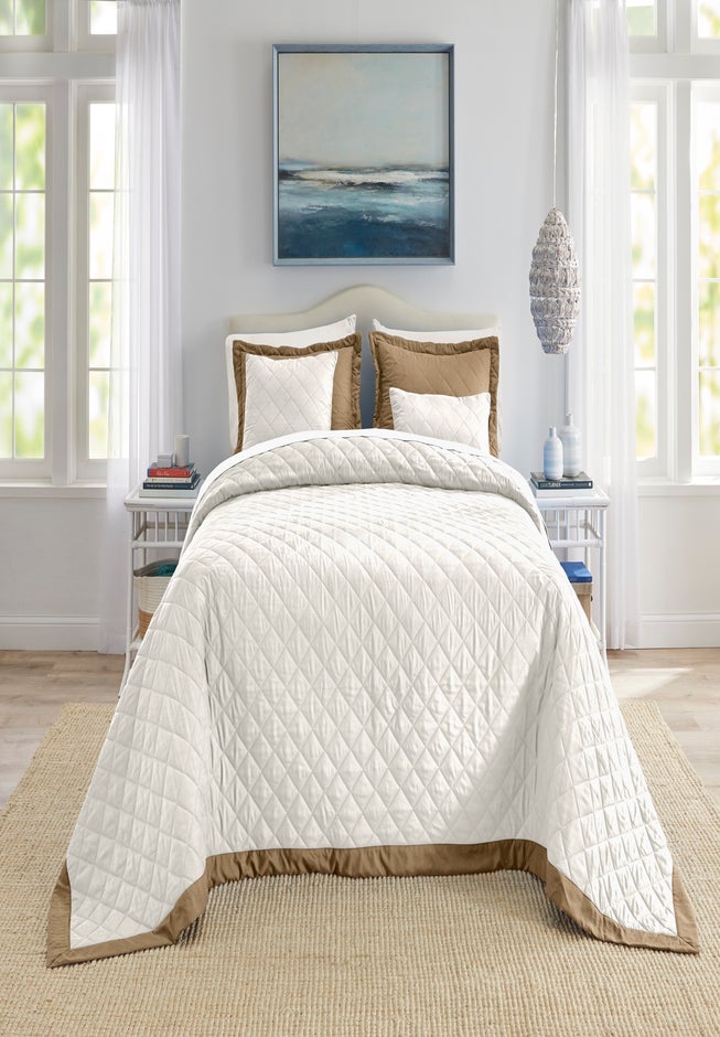 BH Studio Reversible Quilted Bedspread image number 2