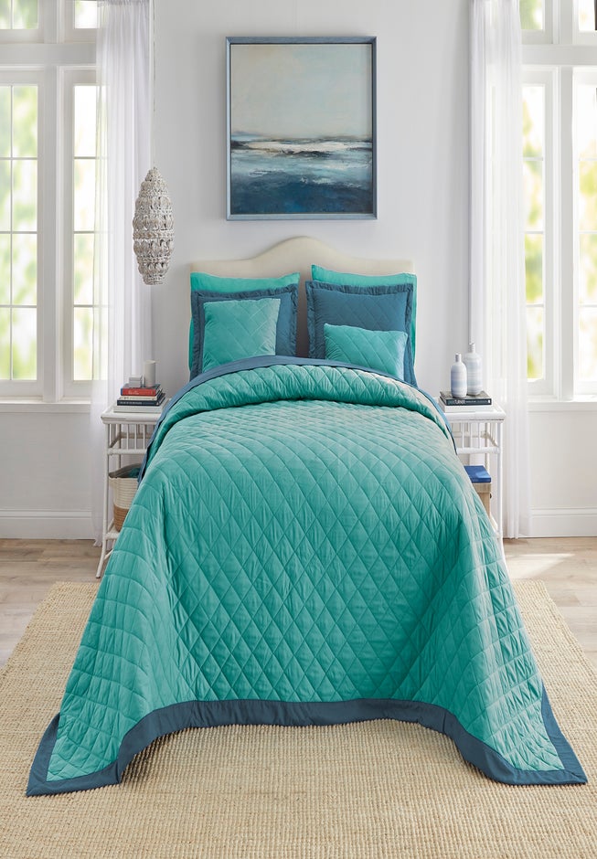 BH Studio Reversible Quilted Bedspread image number 1