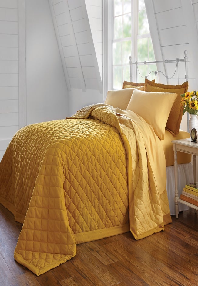 BH Studio Reversible Quilted Bedspread image number 7