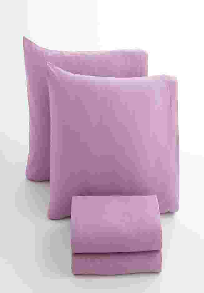 BH Studio Solid Microfiber Sheet Set image number 2