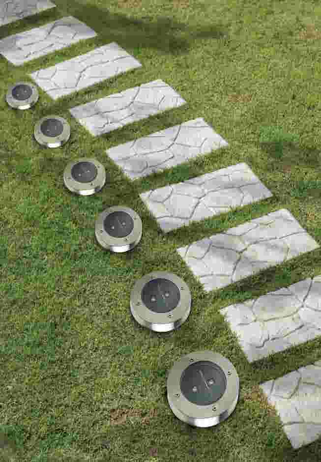 LED Solar Pathway Lights, Set of 6 image number 2