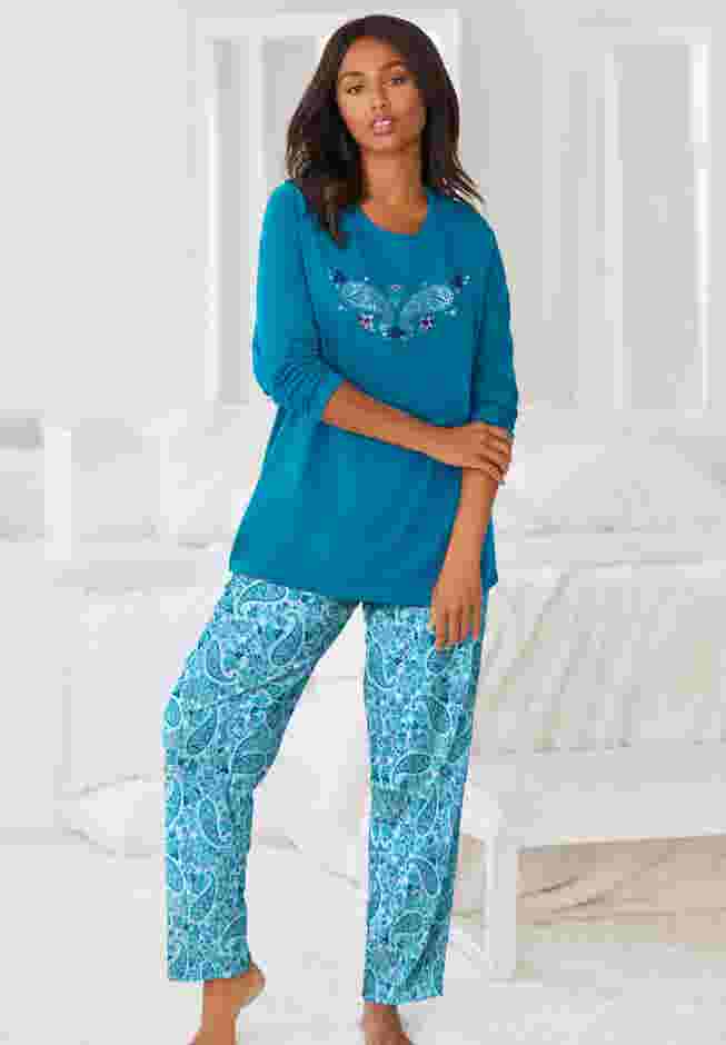 Long Sleeve Knit PJ Set image number 6