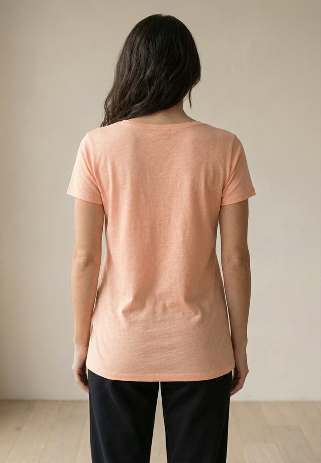 Love Ellos Graphic Tee image number 1