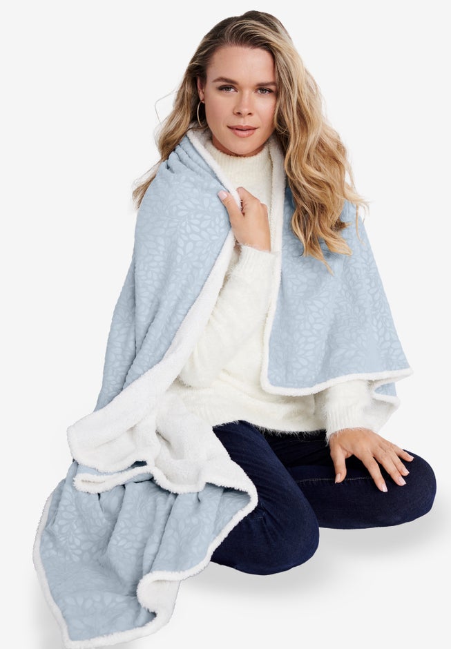 Embossed Sherpa Throw image number null