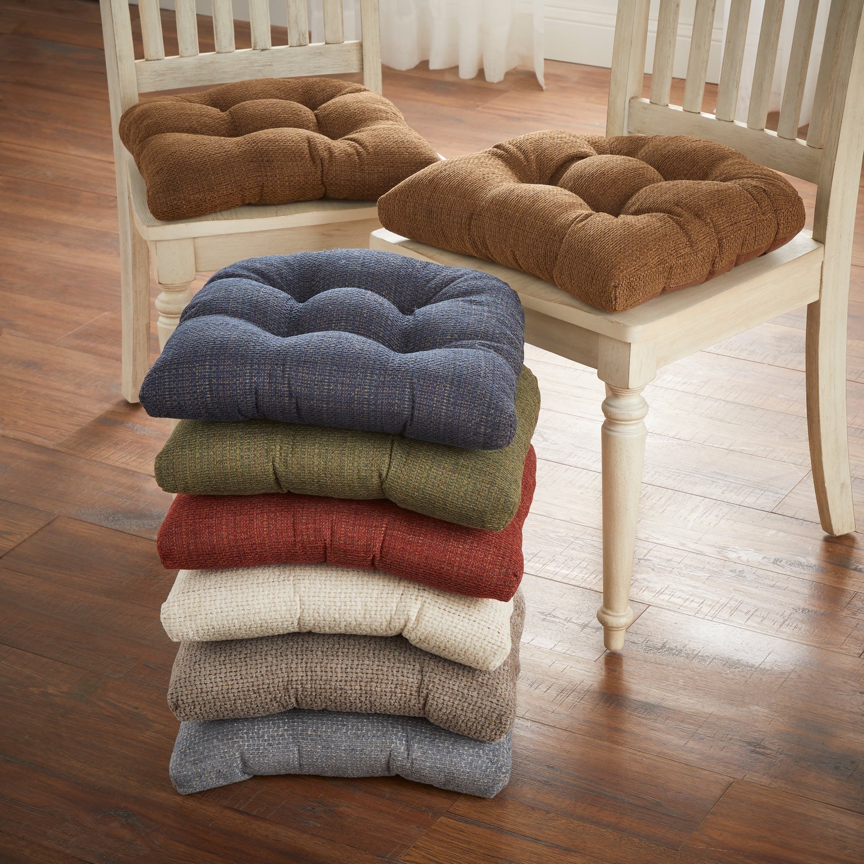 15" Tyson Gripper Chair Pad image number 2