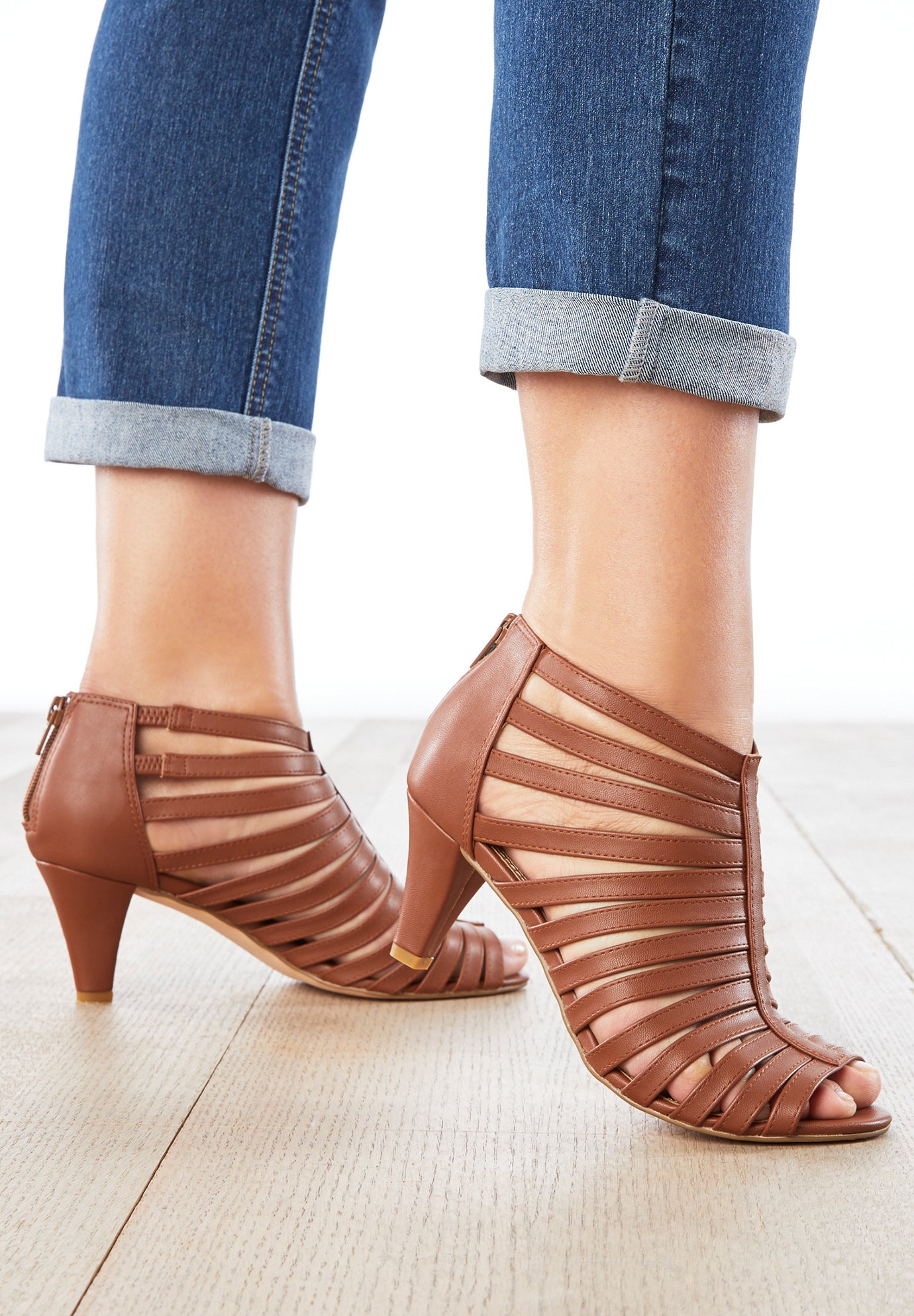 The Saffi Shootie image number 6