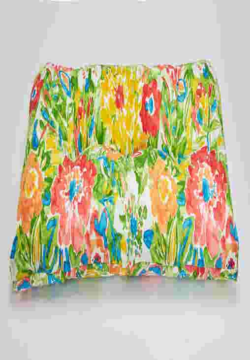 BH Performance Fabric Tufted Wicker Settee Cushion image number 0