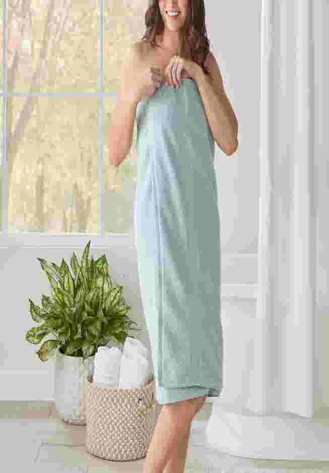 Amore Plush Bath Sheet image number 1