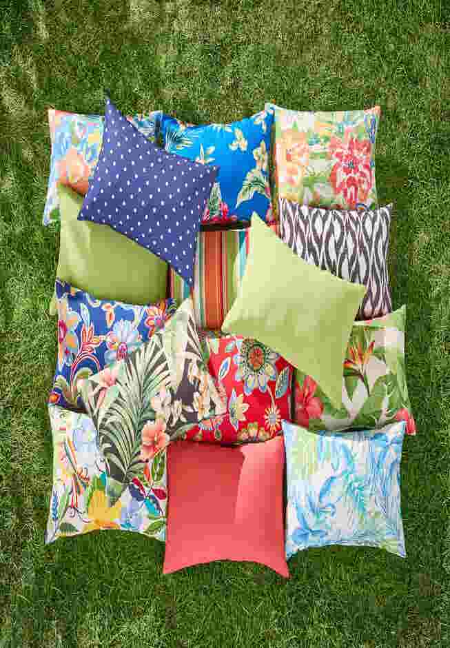 BH Outdoor Performance 20" x 13" Lumbar Pillow image number 1