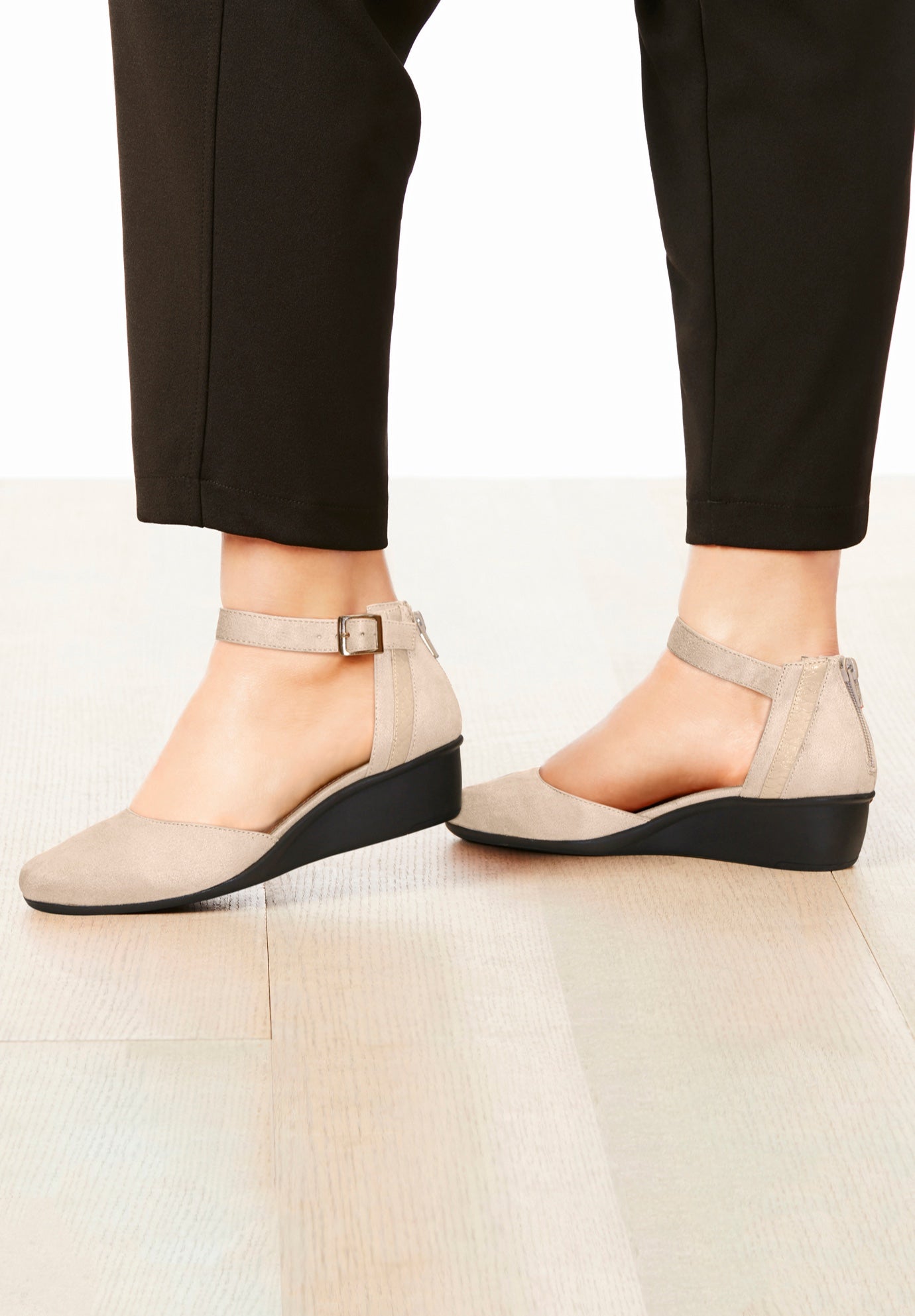 The Aurelia Pump image number 7