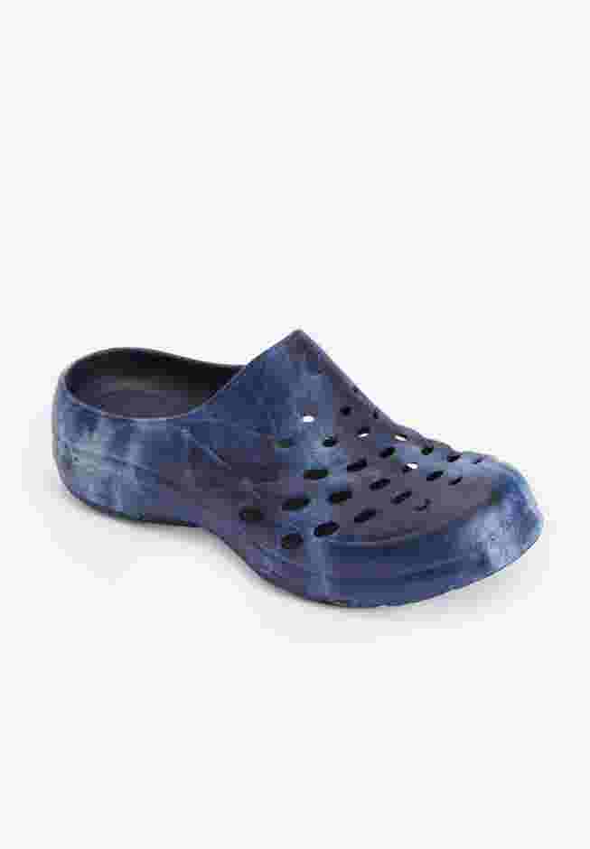 The Travelclog Slip On Mule image number 0