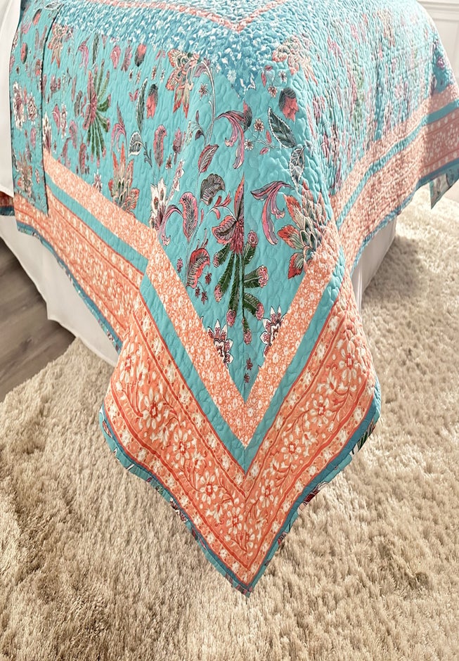 Jacobean 3-Pc. Quilt Set image number 3