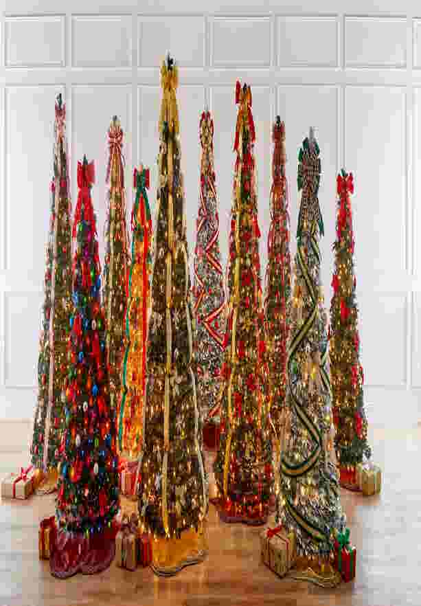 6'H Pre-Lit Flocked Pop-Up Tree image number 3