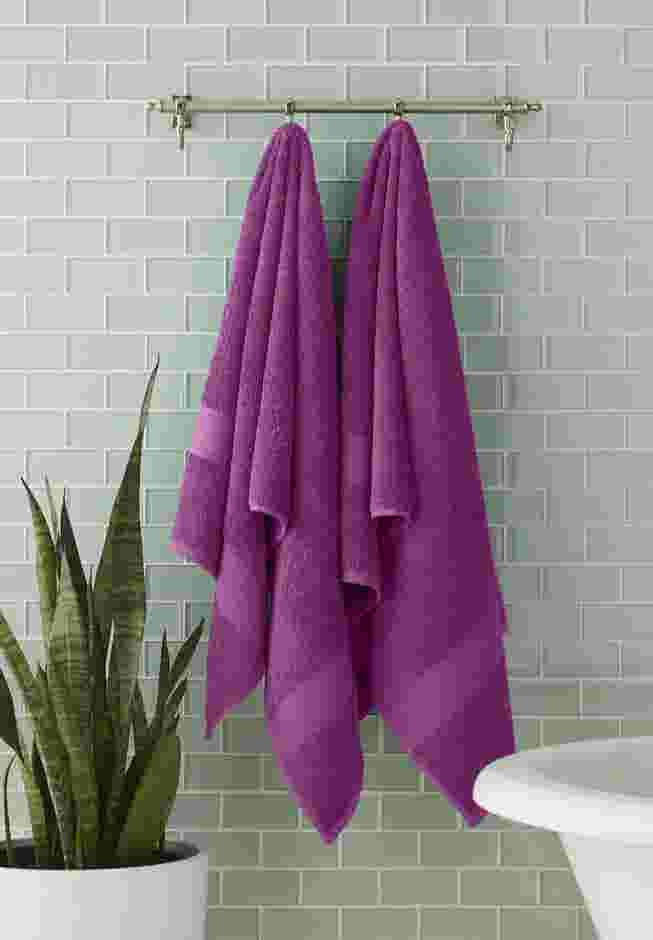 BH Studio 2-Pc. Bath Towel Set image number 0
