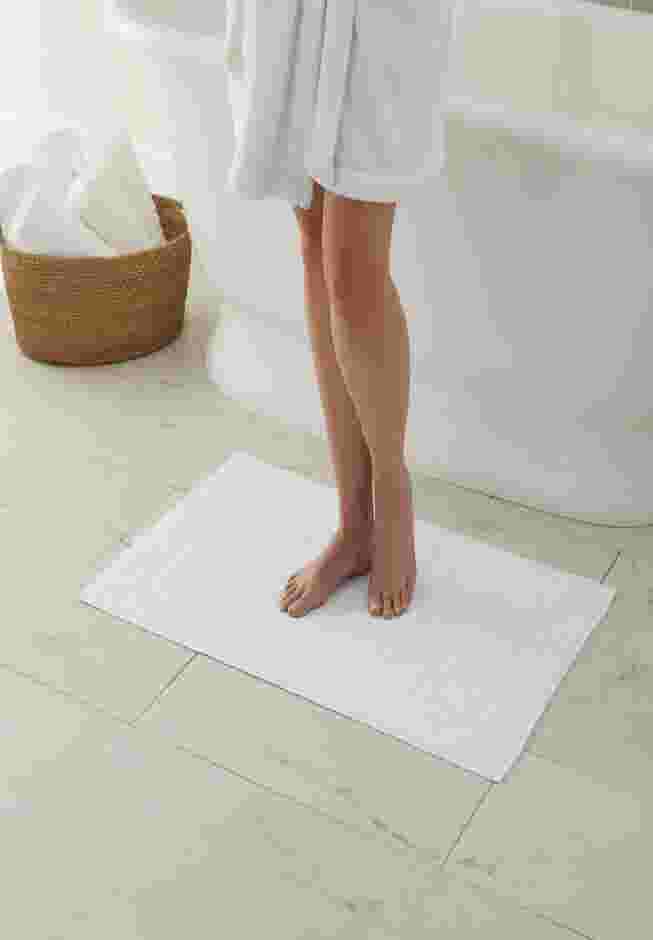 BH Studio Bath Mat, Set of 2 image number 3