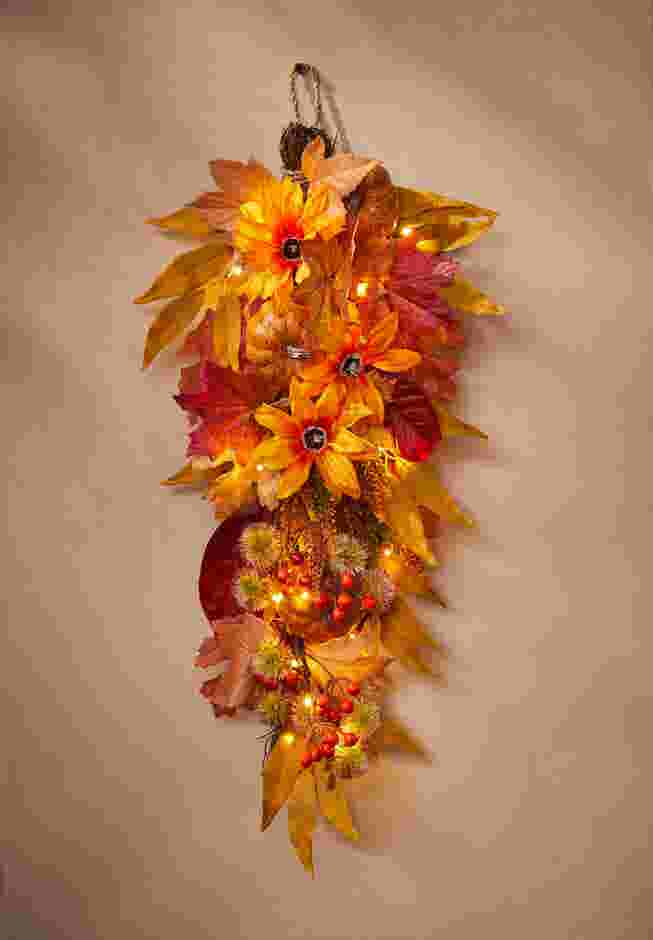 Pre-Lit Harvest Daisy Swag image number 0