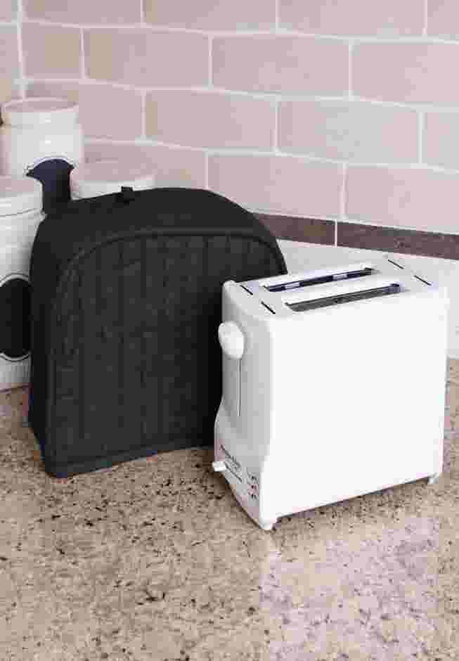 2-Slice Toaster Cover image number 4
