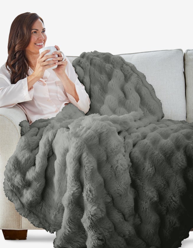 Cascade Ultra Fine Faux Fur Throw image number 2