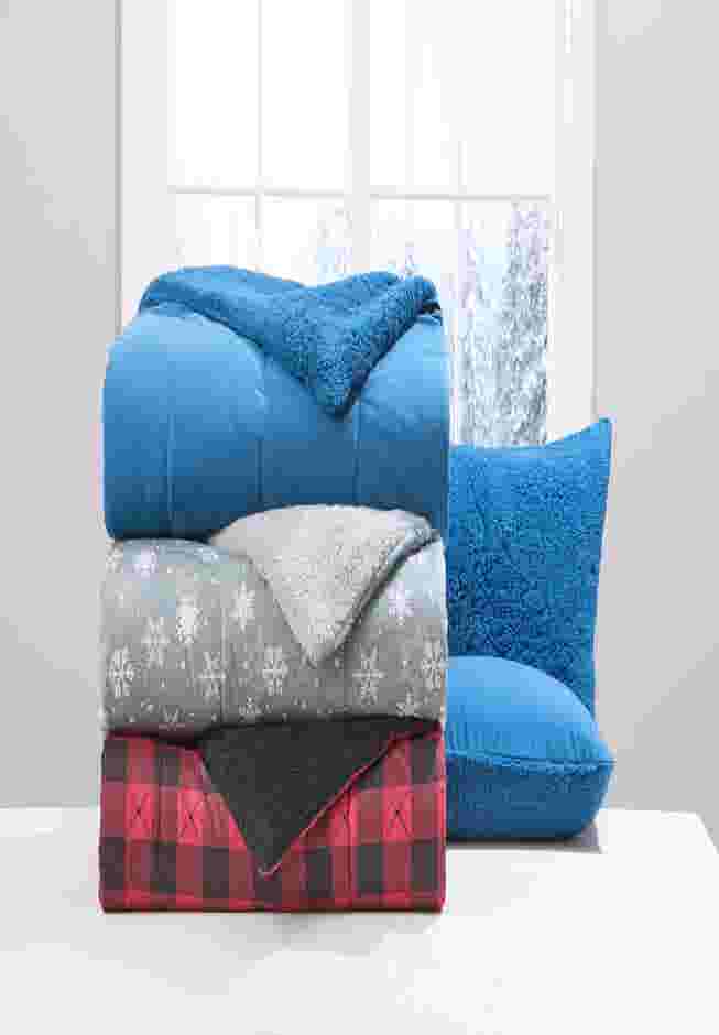 Reversible Micro Flannel® Sherpa 3-Pc. Comforter Set image number 1