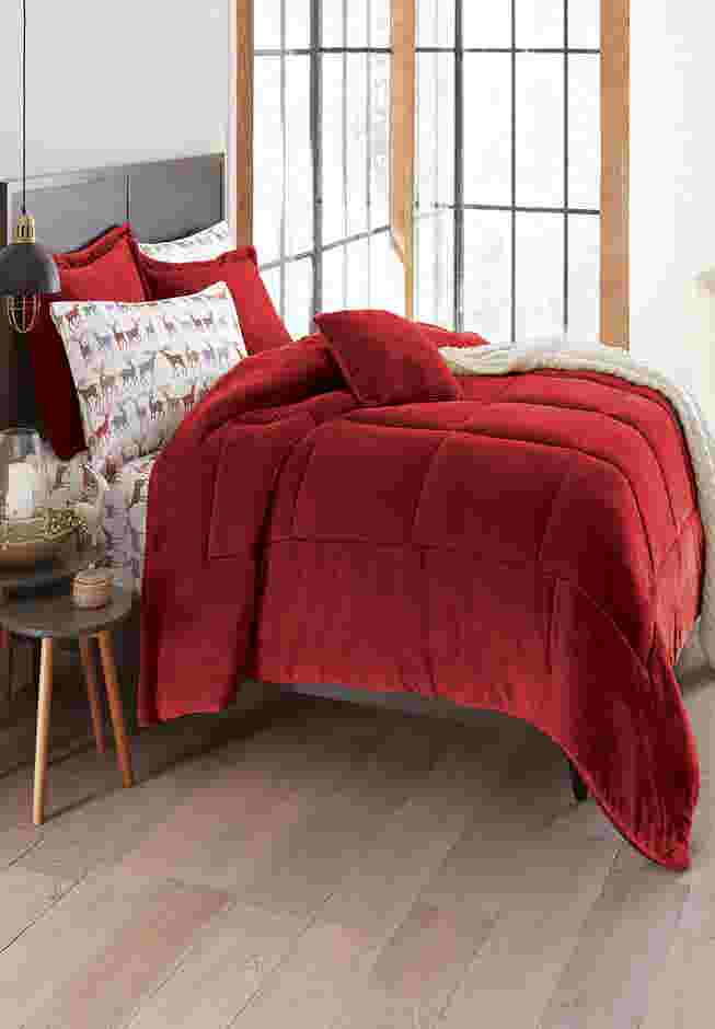 BH Studio Microfleece Comforter image number 1