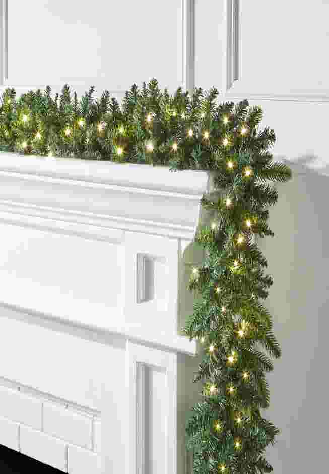Pre-Lit Arrow-Tip 9' Garland image number 0