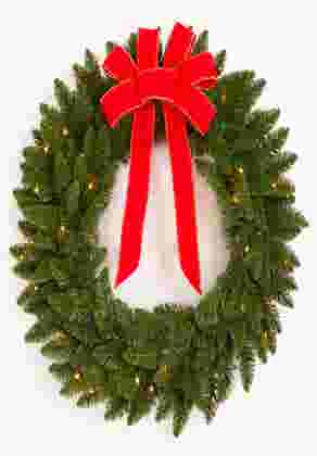 24" Pre-Lit Canadian Pine Arrow Tip Wreath image number 0