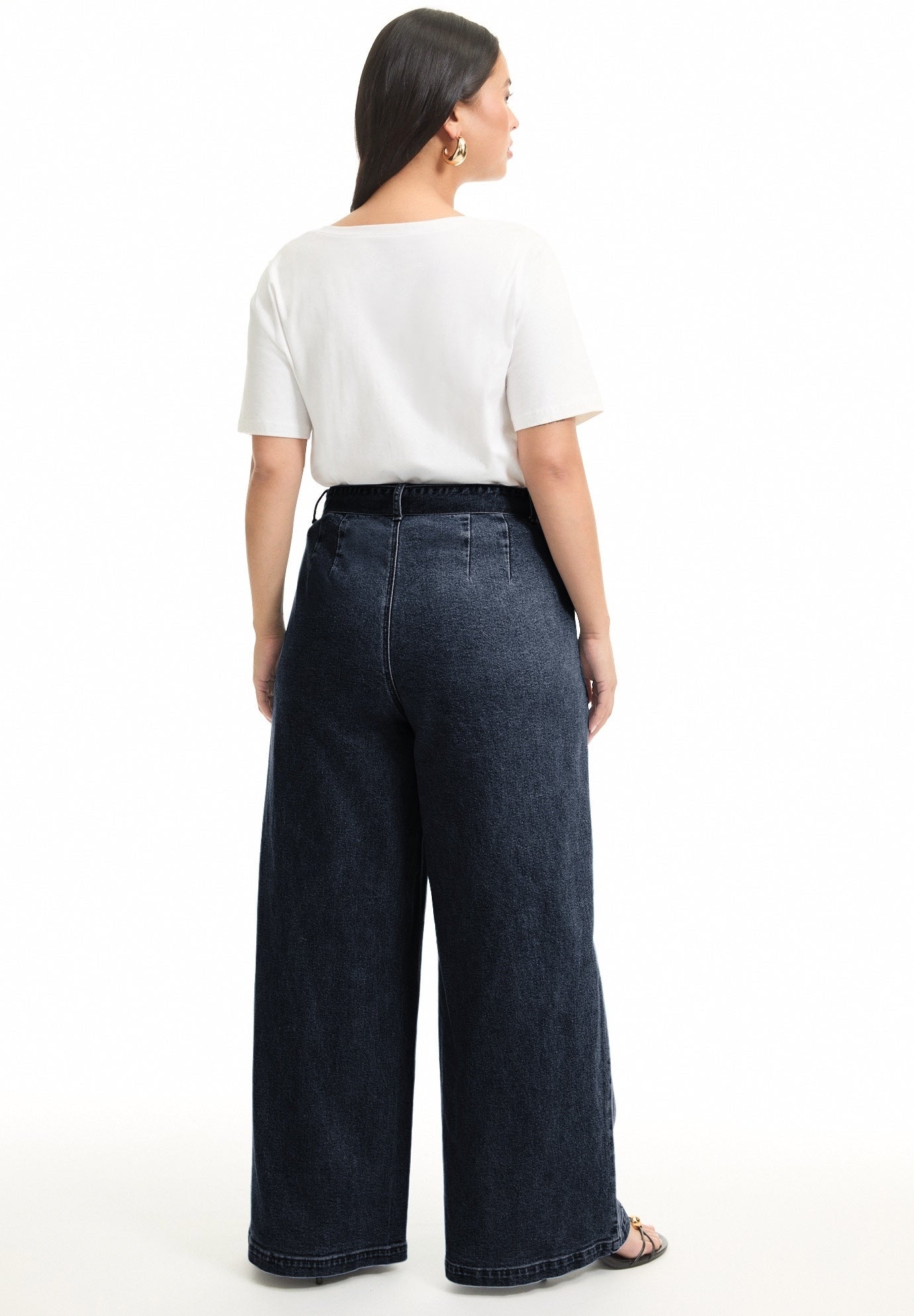 Curvie Fit High-Waisted Wide-Leg Utility Jean image number 1