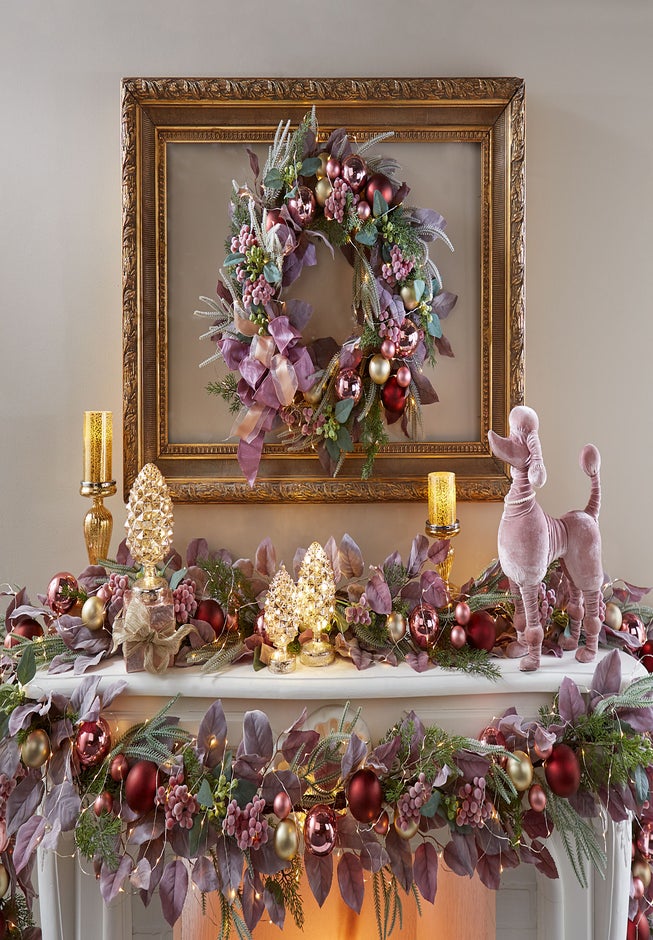 Blush Christmas Wreath image number 3